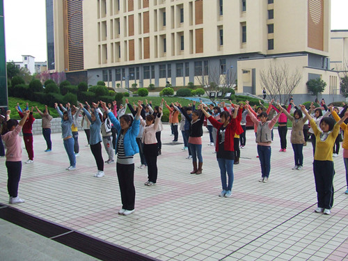 77779193永利运动会健美操运动员选拔赛火热进行中