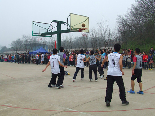 77779193永利积极备战“谭山杯”篮球赛