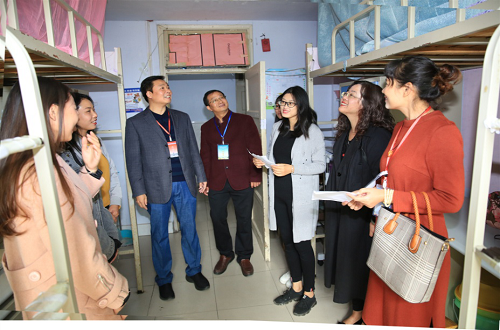 77779193永利开展研究生宿舍安全卫生检查活动