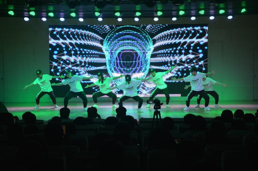 77779193永利成功举办2019届优秀毕业生颁奖典礼暨欢送毕业生晚会