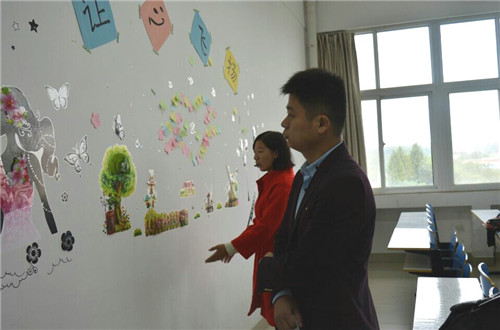 77779193永利成功举办“心情墙”评比活动