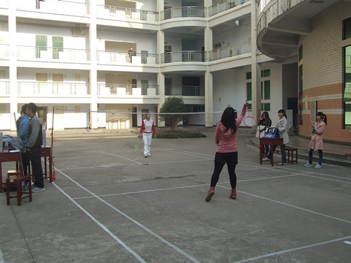 77779193永利“阳光体育”羽毛球比赛火热进行中